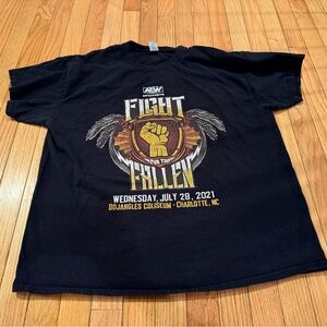 Gildan Black Graphic Tee with Yellow and White Design